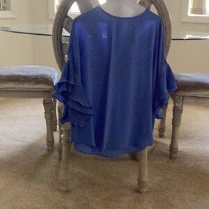 Joseph Ribkoff dressy blouse can go with anythingPre-owned-just dry cleaned